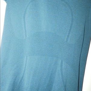 lululemon athletica Tops - Lululemon running top lululemon athletica Tops - Lululemon running top